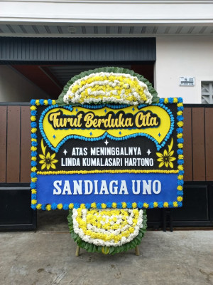 Papan Bunga Duka di Inuman